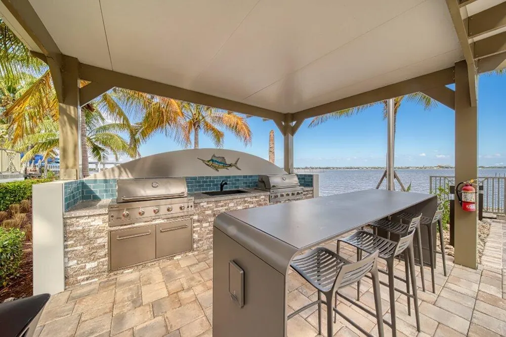 41 SW Seminole Street #306 Stuart, FL 34994