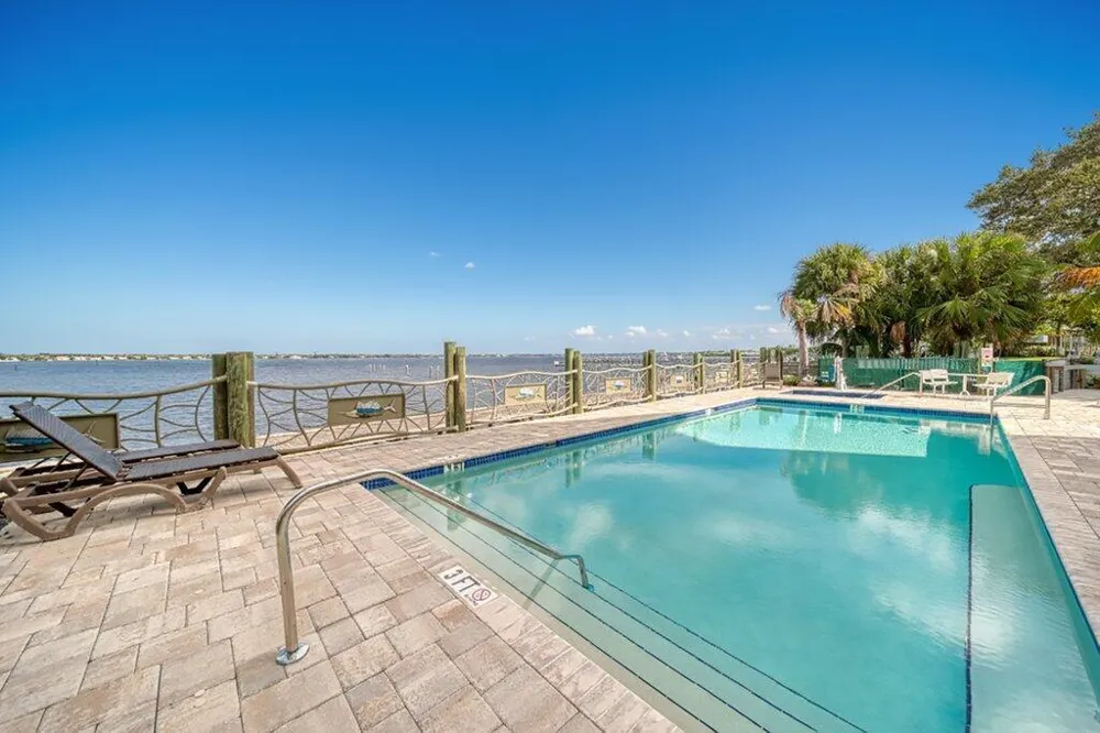 41 SW Seminole Street #306 Stuart, FL 34994