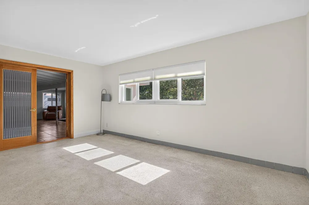 2580 SE 5th Court Pompano Beach, FL 33062