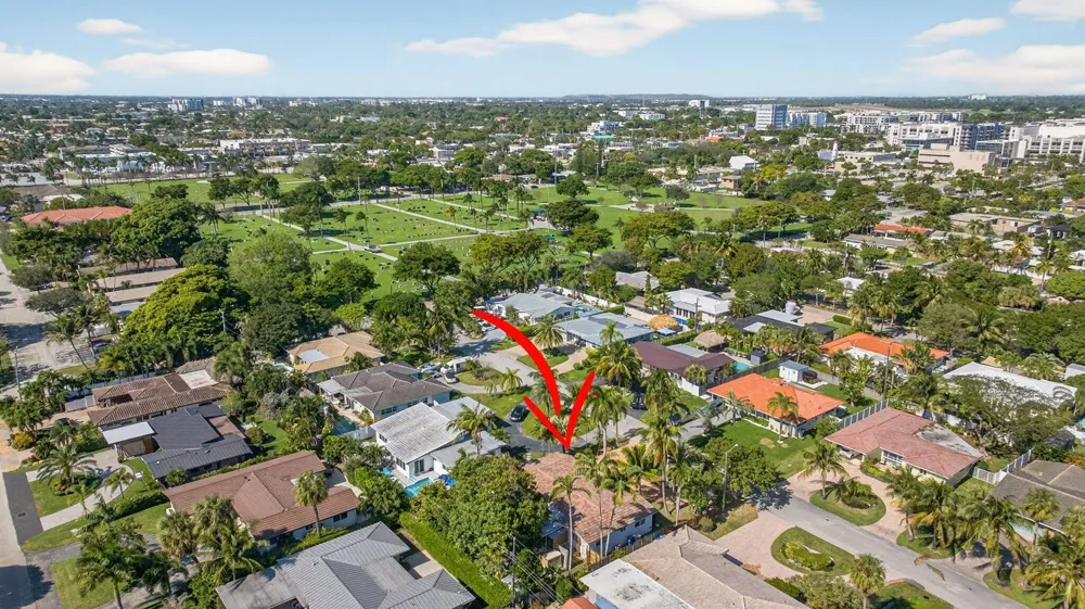 2580 SE 5th Court Pompano Beach, FL 33062