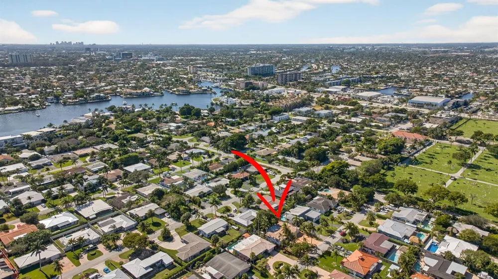2580 SE 5th Court Pompano Beach, FL 33062