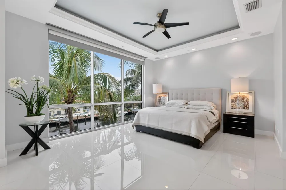 2743 NE 1st Street Pompano Beach, FL 33062