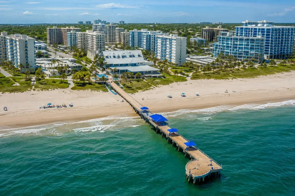 2743 NE 1st Street Pompano Beach, FL 33062