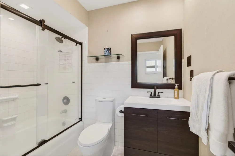6647 Paul Mar Drive Lantana, FL 33462