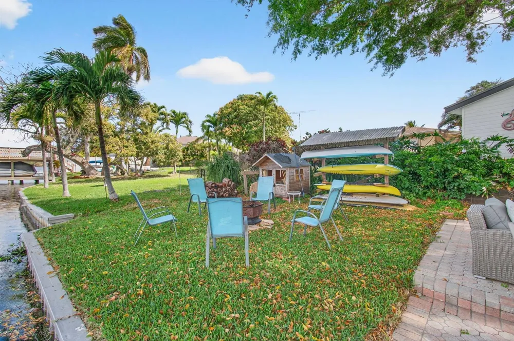 6647 Paul Mar Drive Lantana, FL 33462