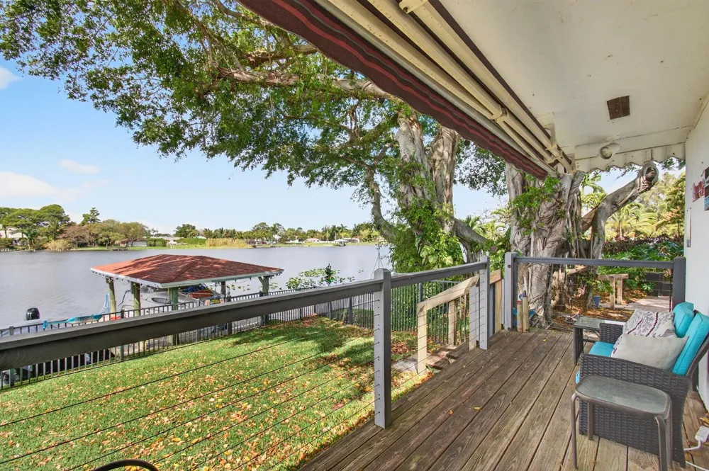 6647 Paul Mar Drive Lantana, FL 33462
