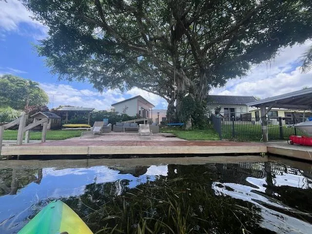 6647 Paul Mar Drive Lantana, FL 33462