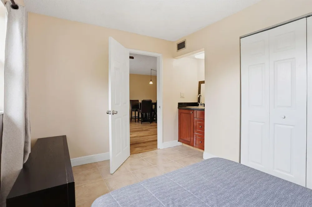 4161 NW 26th Street #308 Lauderhill, FL 33313