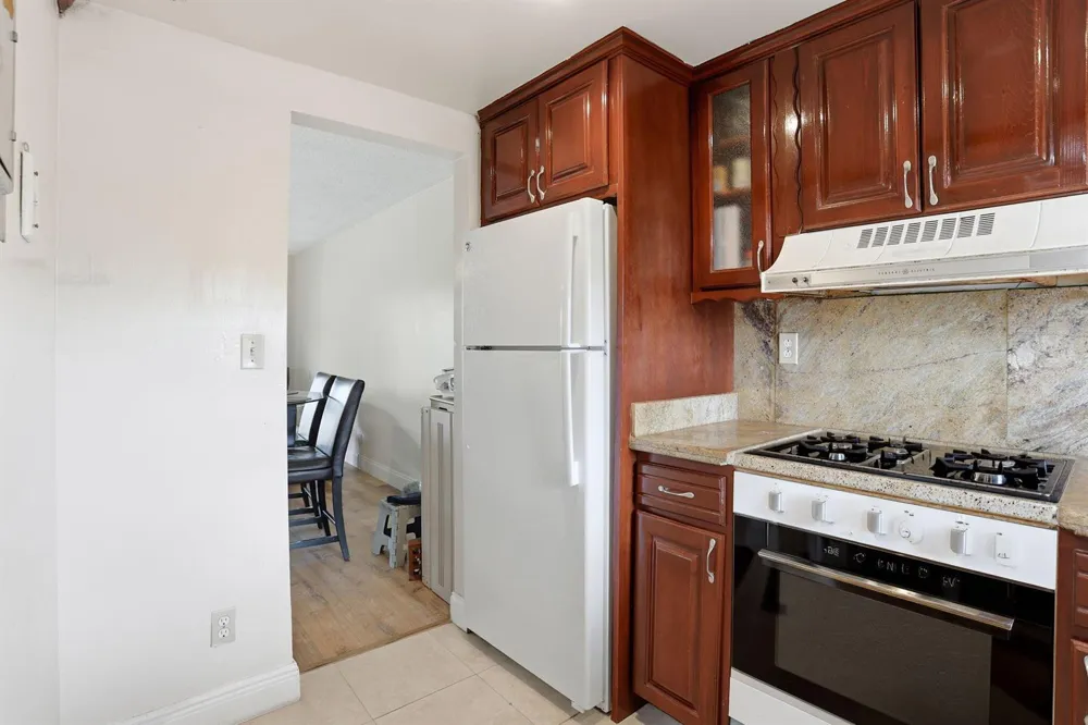 4161 NW 26th Street #308 Lauderhill, FL 33313