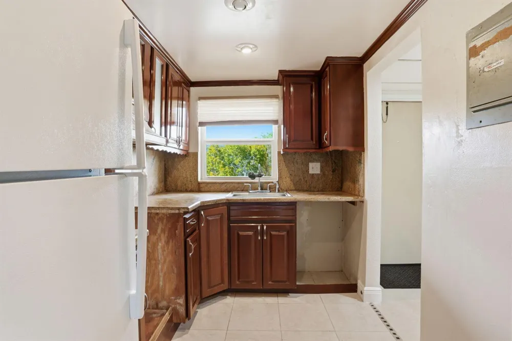 4161 NW 26th Street #308 Lauderhill, FL 33313