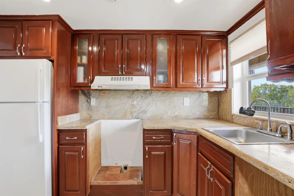 4161 NW 26th Street #308 Lauderhill, FL 33313