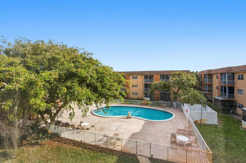4161 NW 26th Street #308 Lauderhill, FL 33313