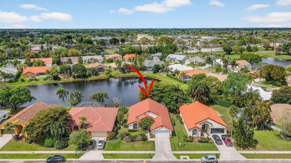 2453 Stonegate Drive Wellington, FL 33414