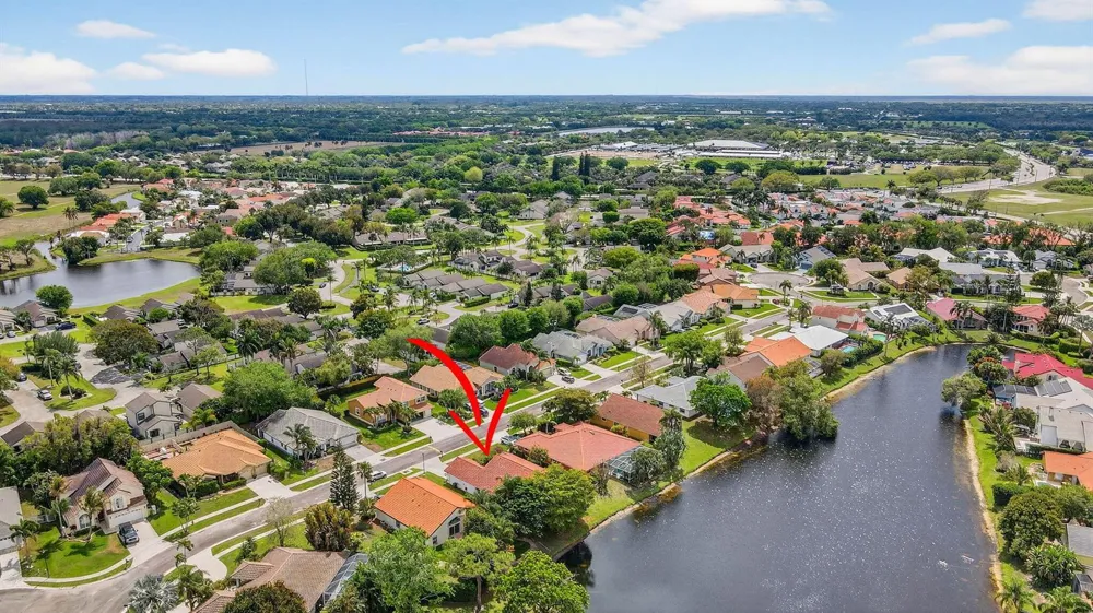 2453 Stonegate Drive Wellington, FL 33414