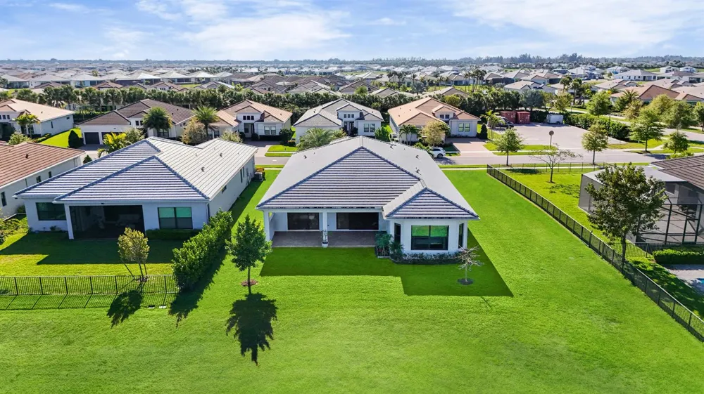 5353 Siesta Key Lane Westlake, FL 33470
