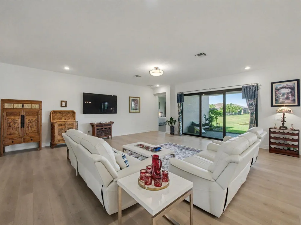 5353 Siesta Key Lane Westlake, FL 33470