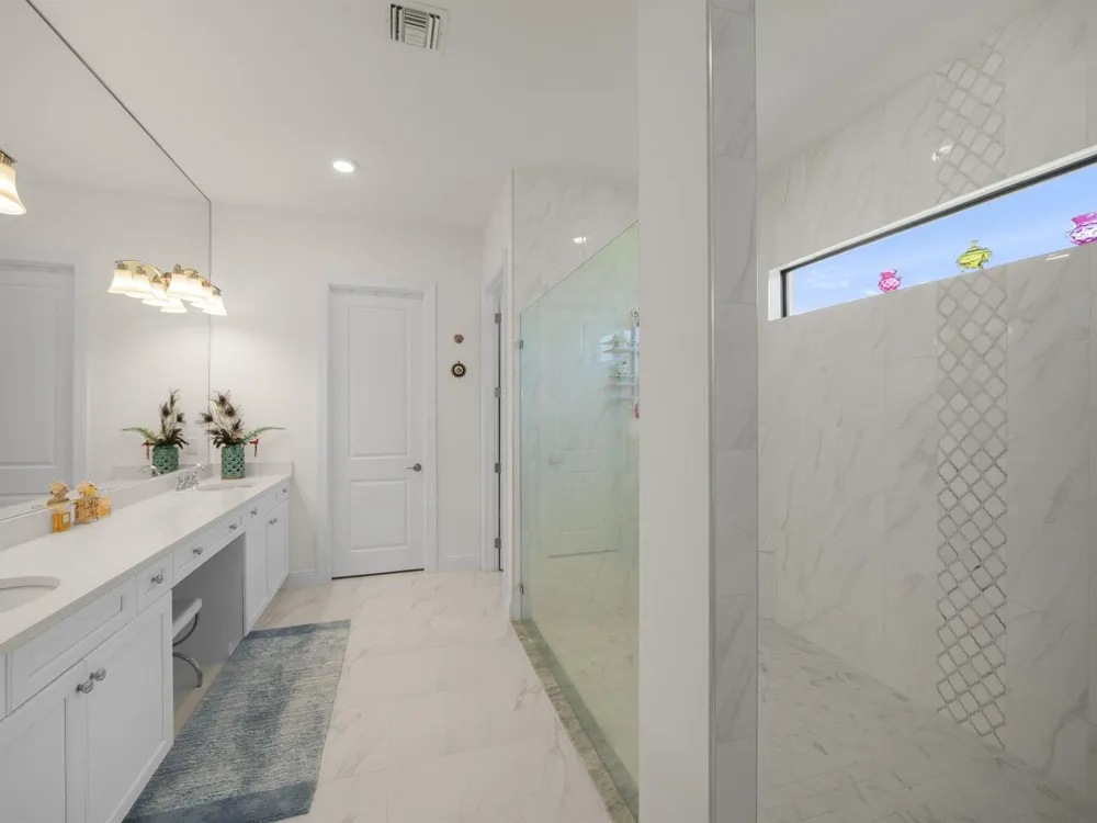 5353 Siesta Key Lane Westlake, FL 33470