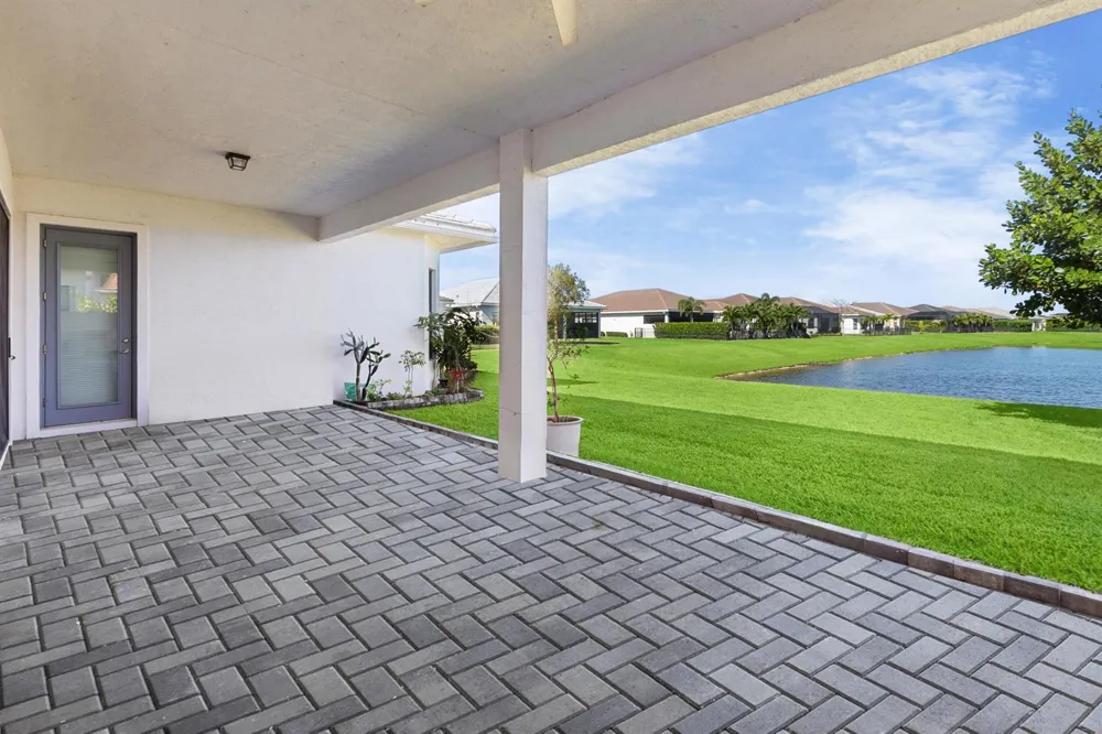 5353 Siesta Key Lane Westlake, FL 33470
