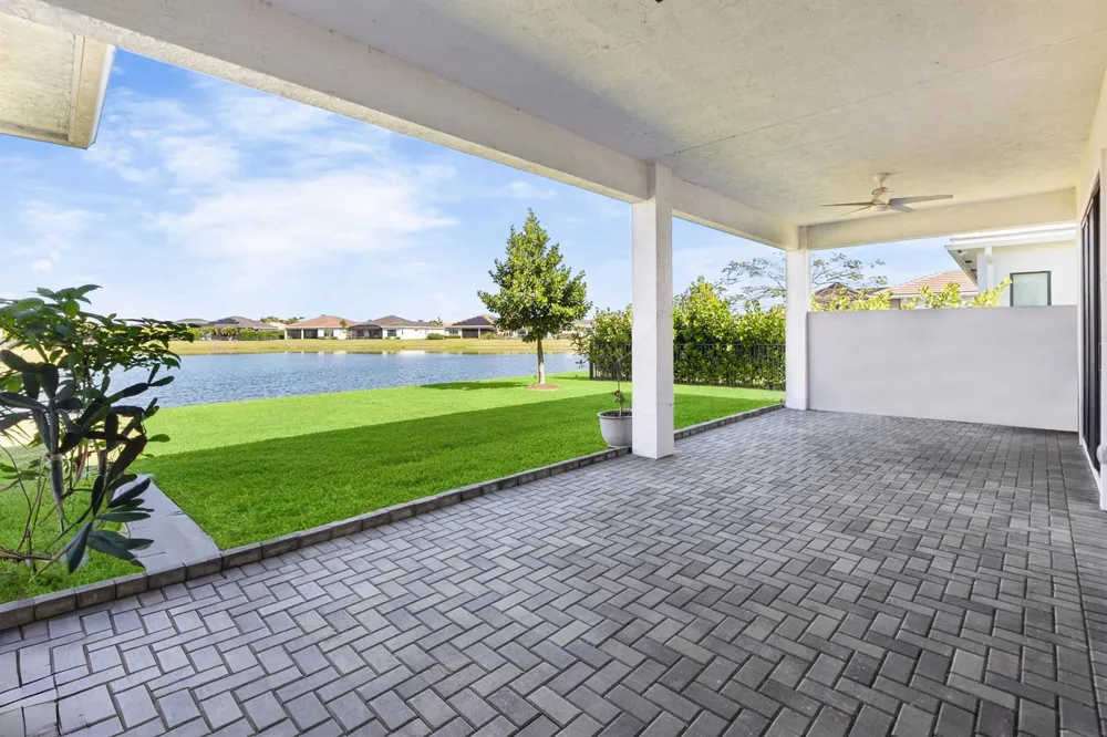 5353 Siesta Key Lane Westlake, FL 33470