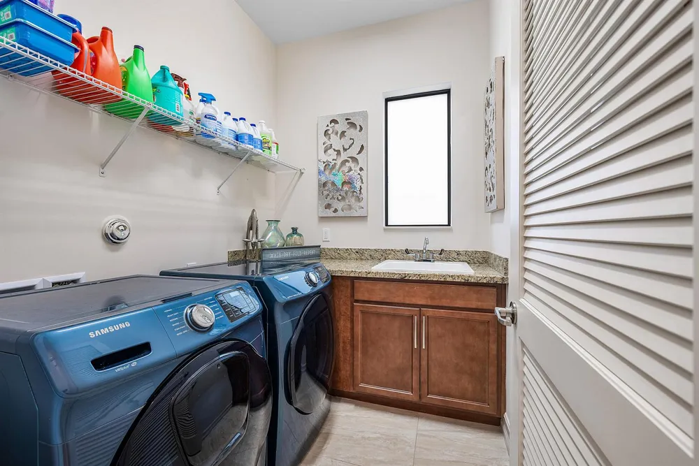 9091 Grand Prix Lane Boynton Beach, FL 33472