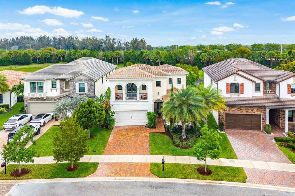 9091 Grand Prix Lane Boynton Beach, FL 33472