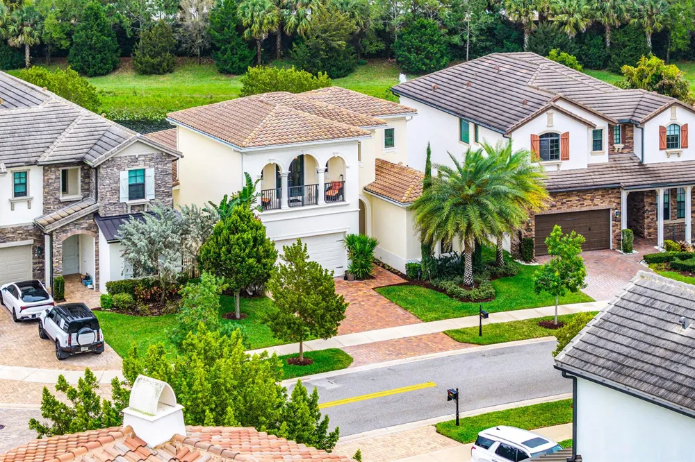 9091 Grand Prix Lane Boynton Beach, FL 33472
