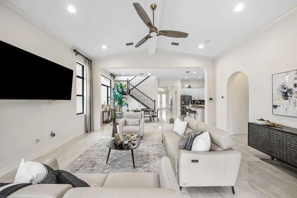 9091 Grand Prix Lane Boynton Beach, FL 33472