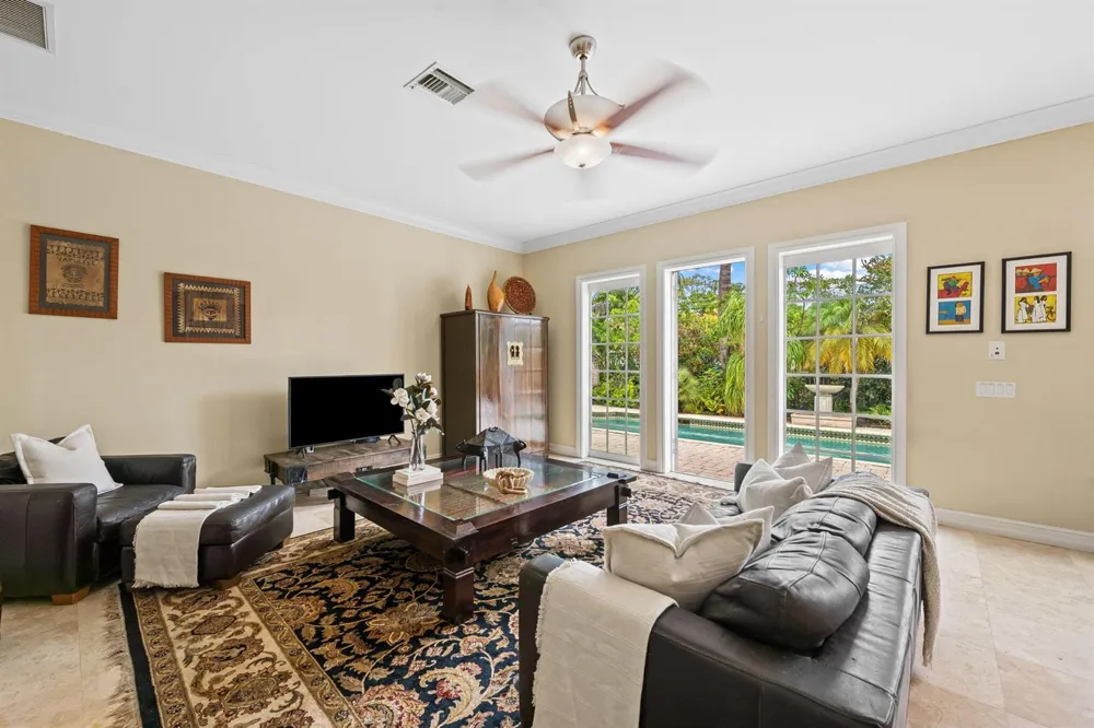 1421 SW 20th Court Fort Lauderdale, FL 33315