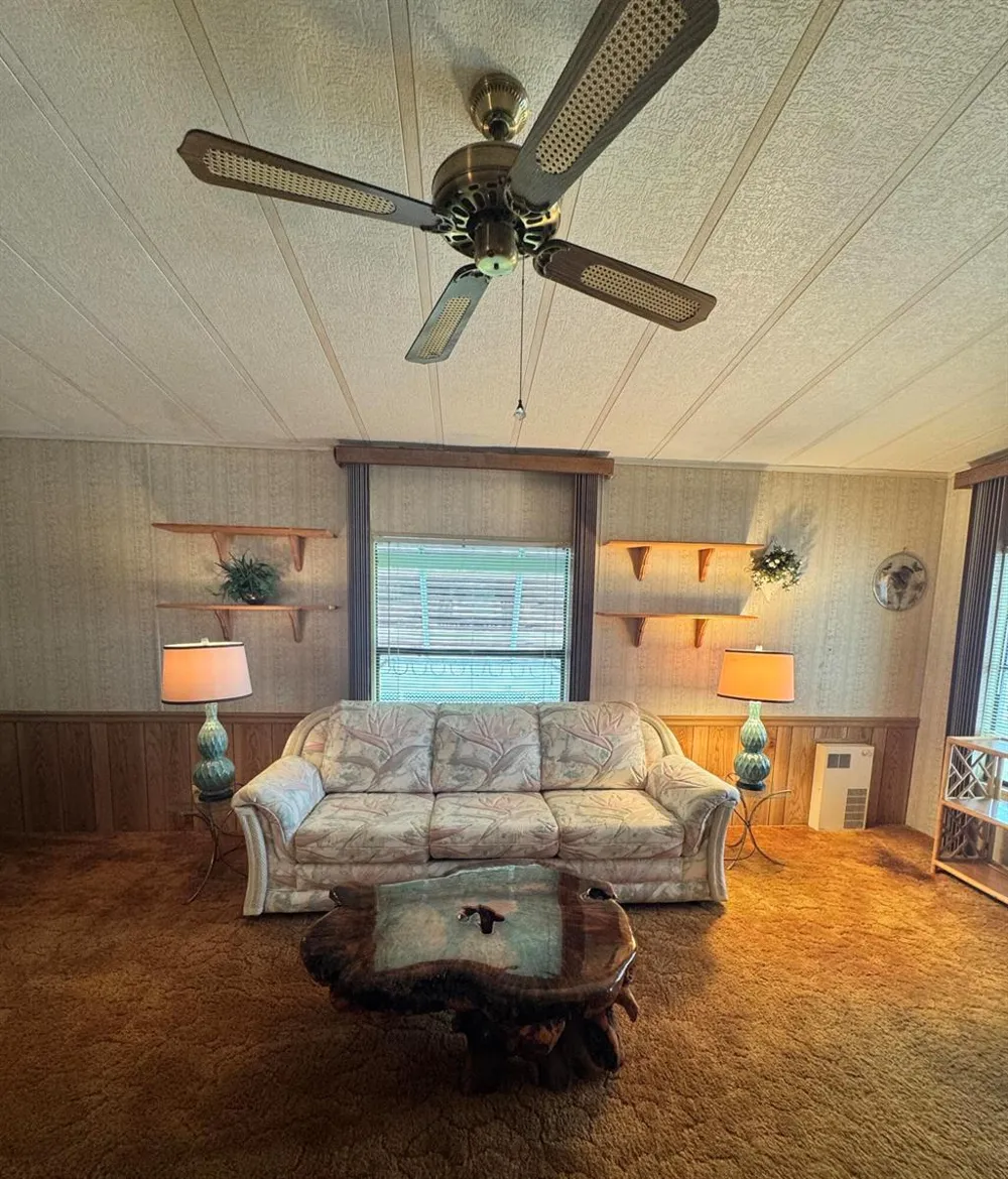 37 San Roberto Fort Pierce, FL 34951