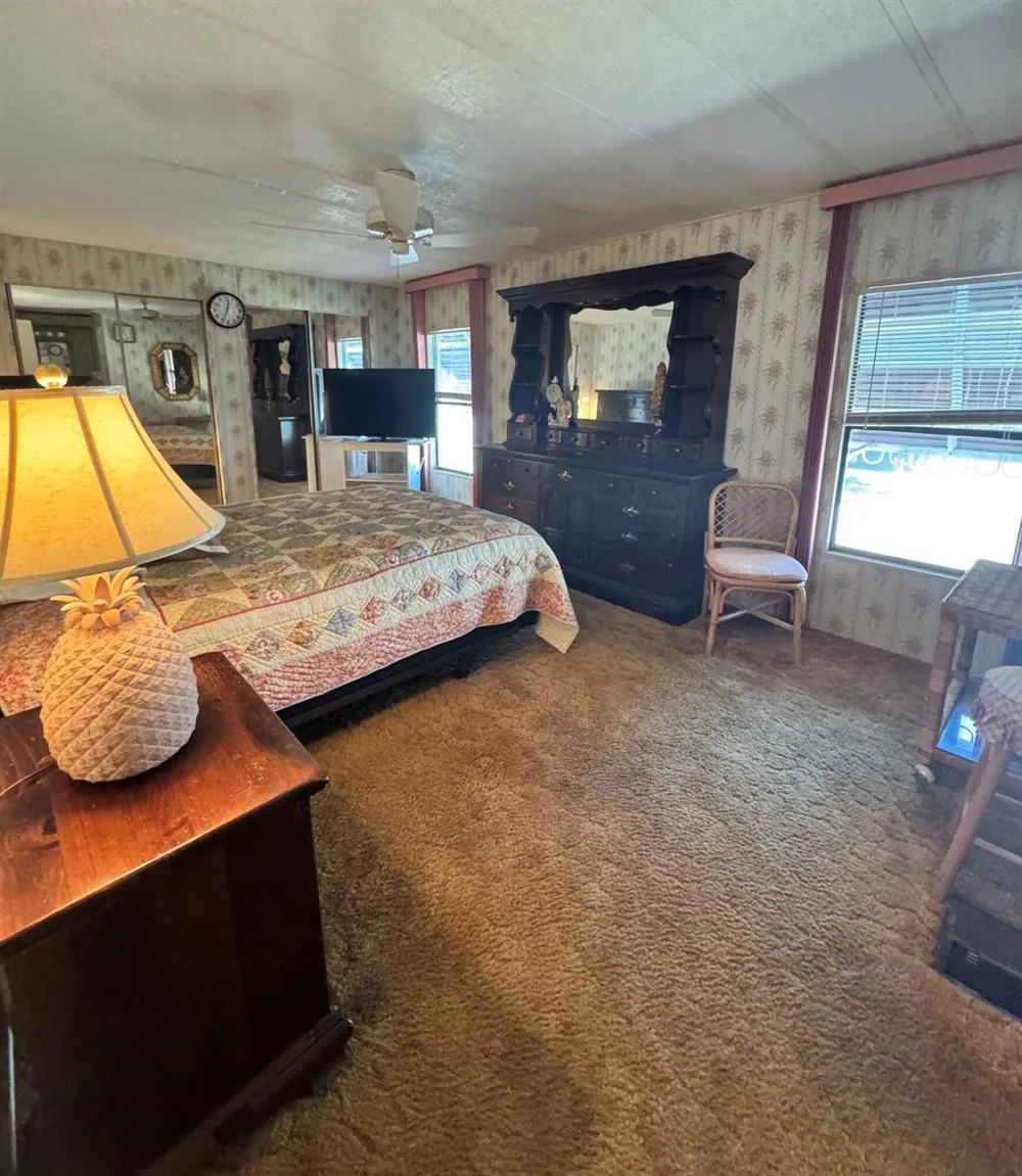 37 San Roberto Fort Pierce, FL 34951