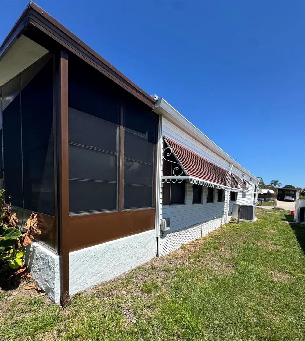 37 San Roberto Fort Pierce, FL 34951