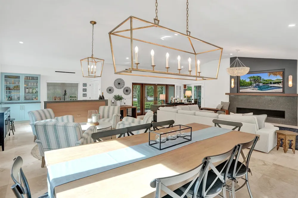 2421 NE 12th Street Fort Lauderdale, FL 33304