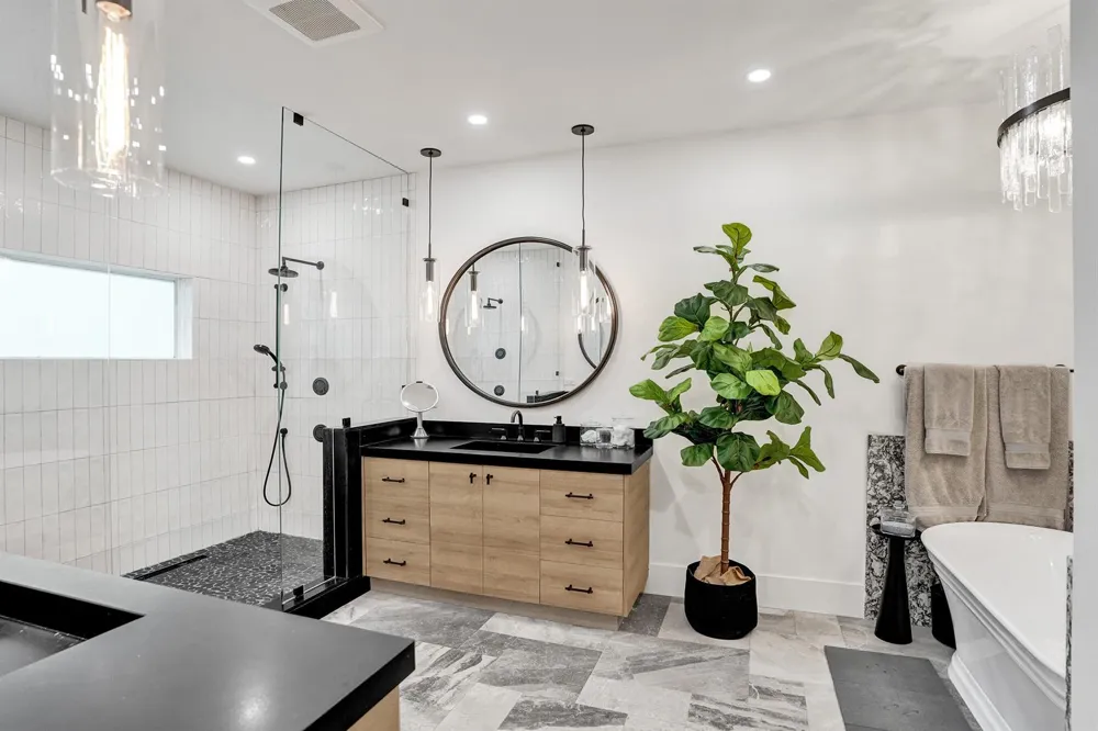 2421 NE 12th Street Fort Lauderdale, FL 33304