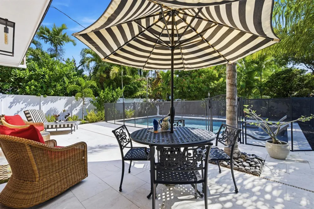 702 S Atlantic Drive Lantana, FL 33462