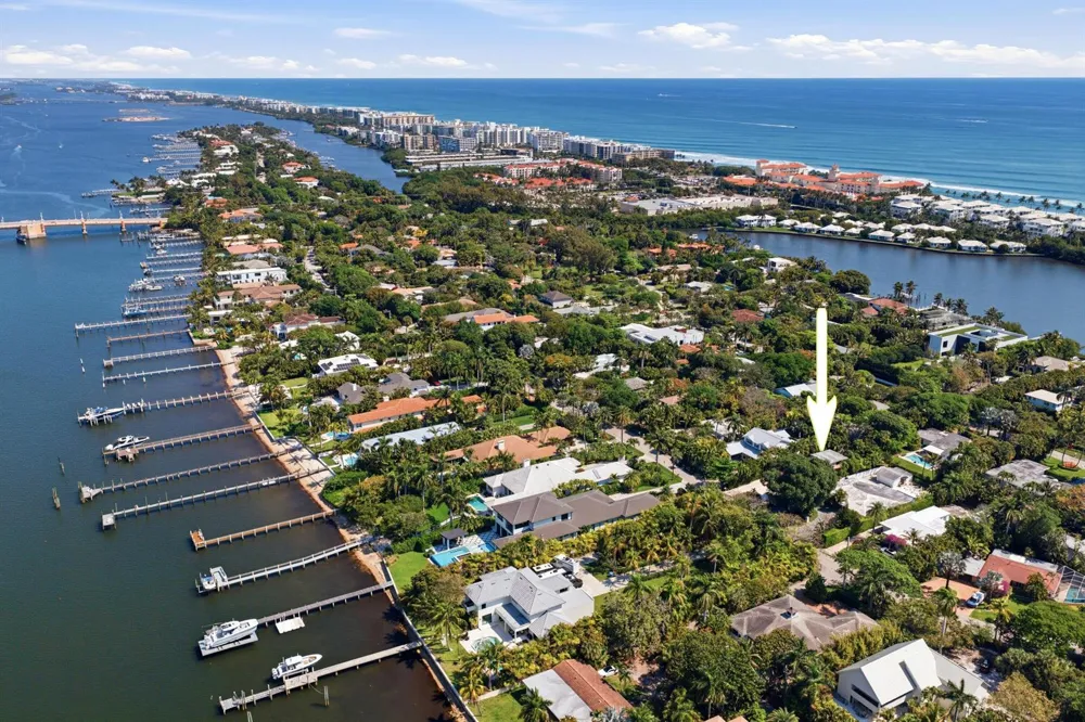 702 S Atlantic Drive Lantana, FL 33462