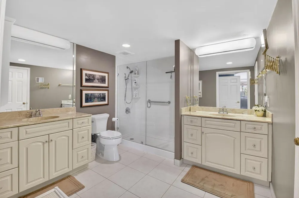 2220 S Ocean Boulevard #304 Delray Beach, FL 33483