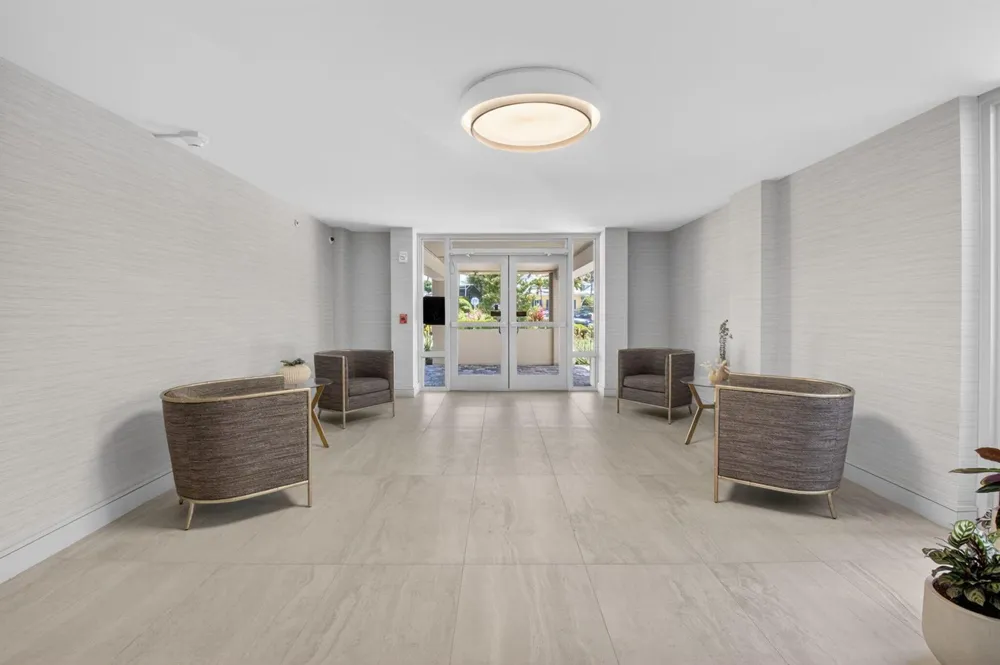 2220 S Ocean Boulevard #304 Delray Beach, FL 33483