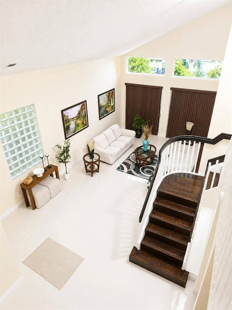 15705 NW 10th Street Pembroke Pines, FL 33028