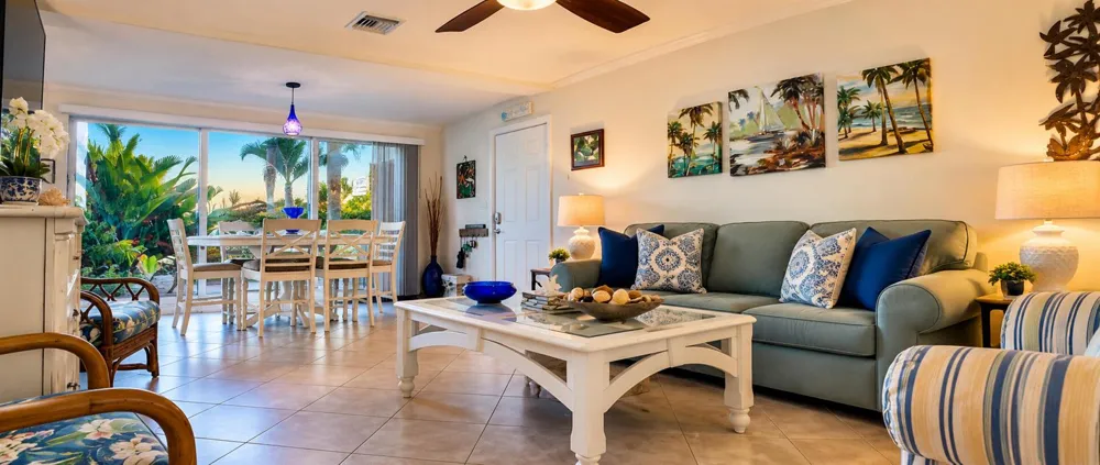 3541 NE Ocean Boulevard NE #15 Hutchinson Island, FL 34957