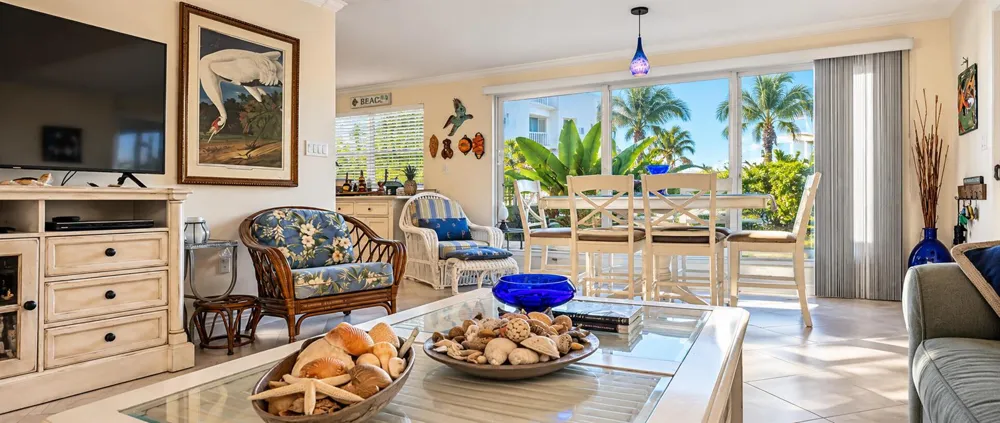 3541 NE Ocean Boulevard NE #15 Hutchinson Island, FL 34957