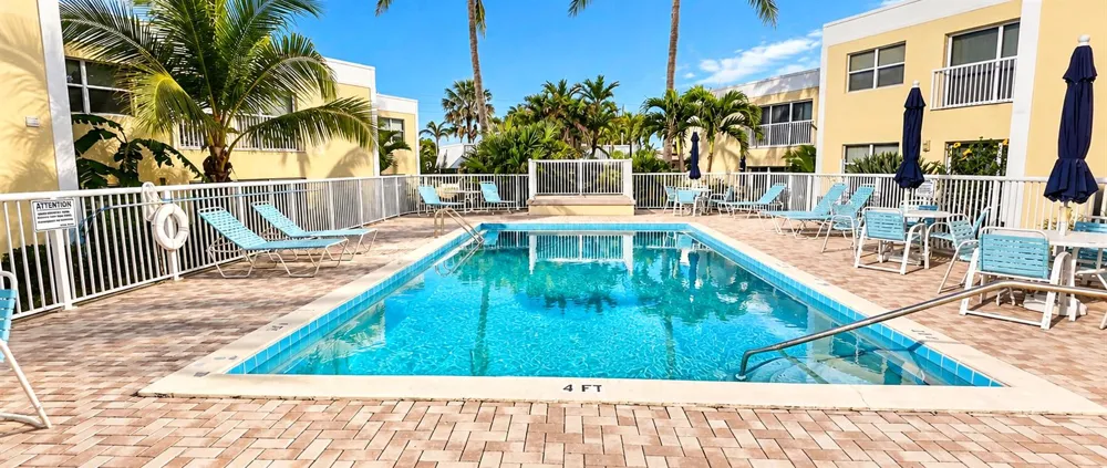 3541 NE Ocean Boulevard NE #15 Hutchinson Island, FL 34957
