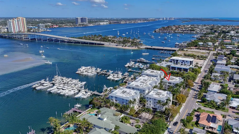 182 Lake Drive #5-301 Palm Beach Shores, FL 33404