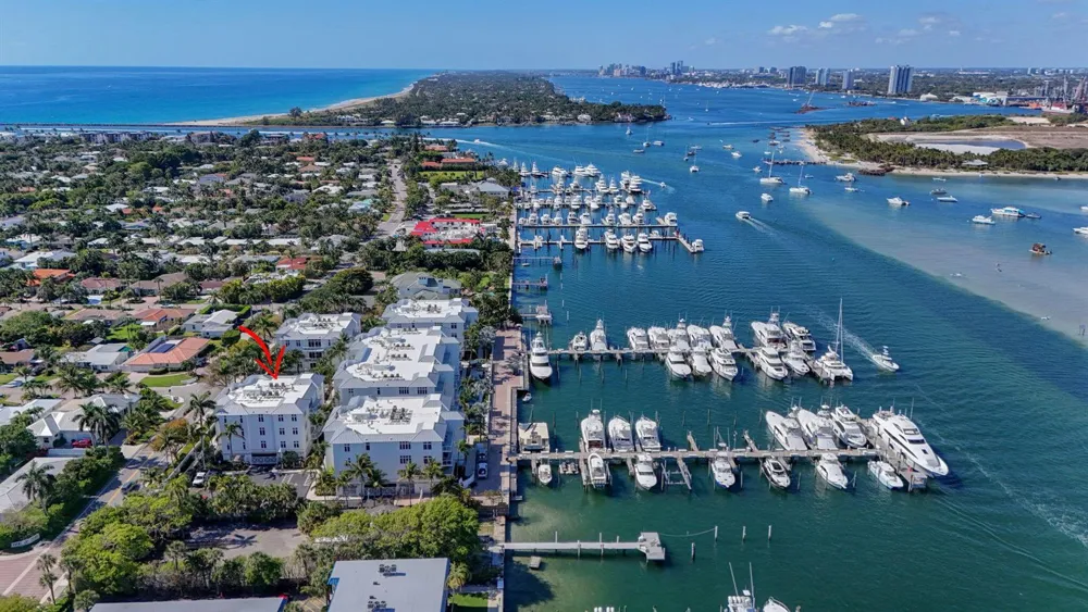182 Lake Drive #5-301 Palm Beach Shores, FL 33404
