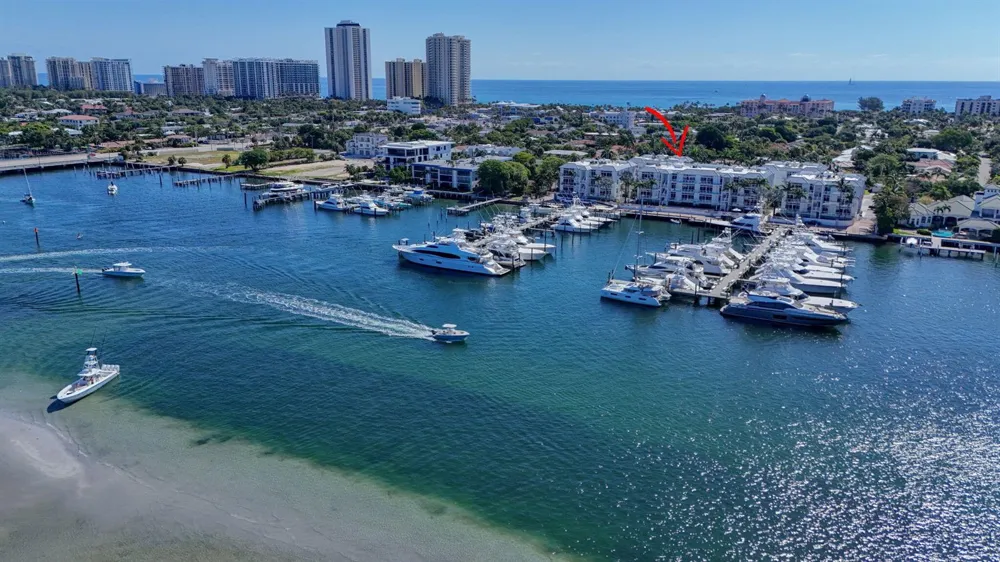 182 Lake Drive #5-301 Palm Beach Shores, FL 33404