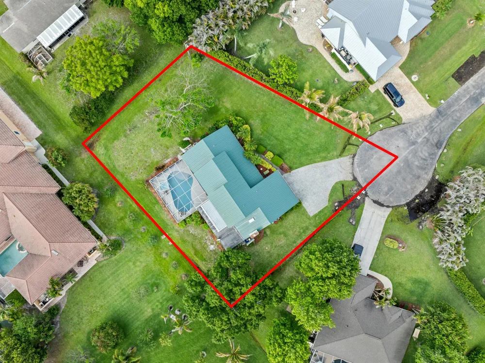 2415 NW Cove View Stuart, FL 34994