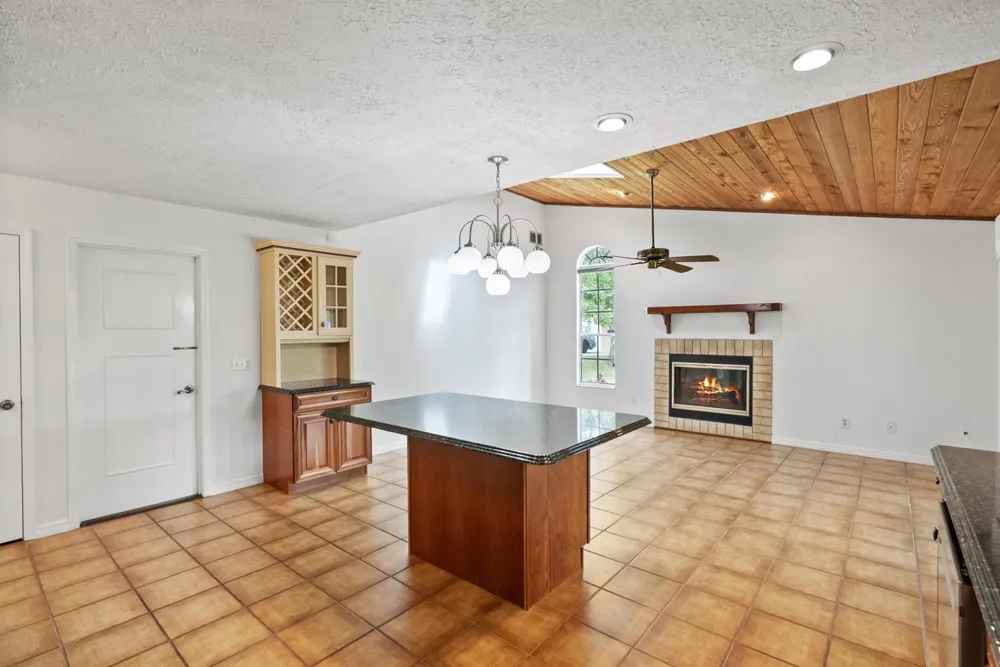 2415 NW Cove View Stuart, FL 34994
