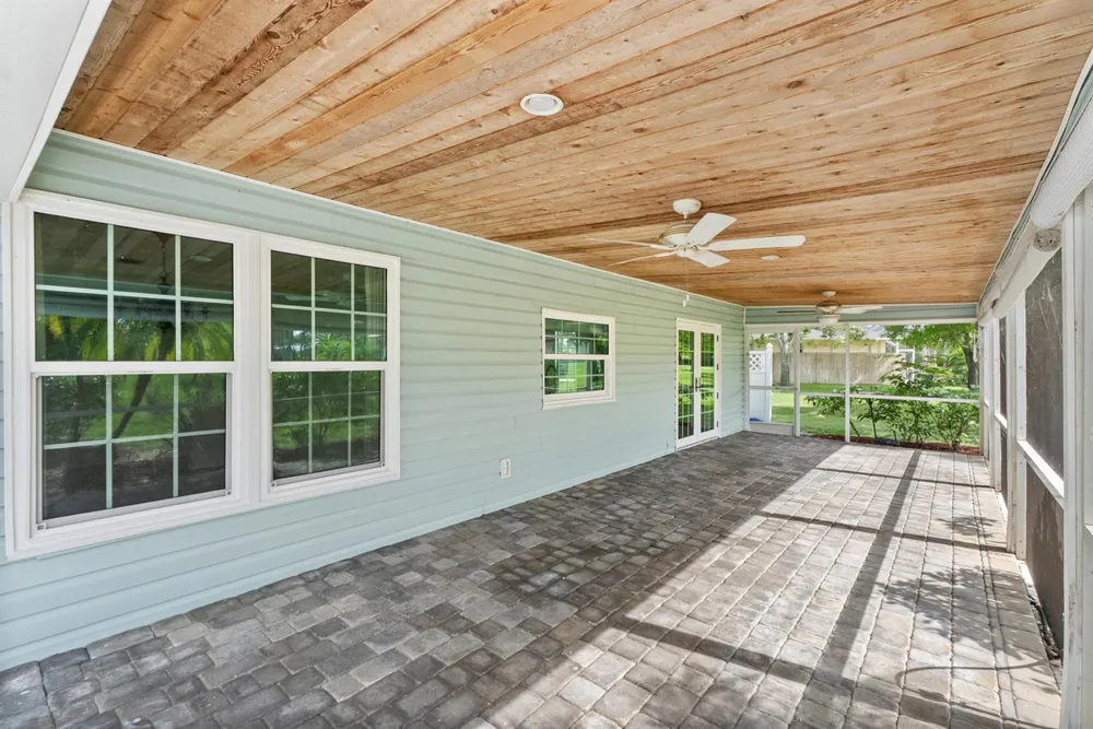 2415 NW Cove View Stuart, FL 34994