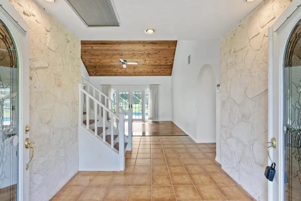 2415 NW Cove View Stuart, FL 34994