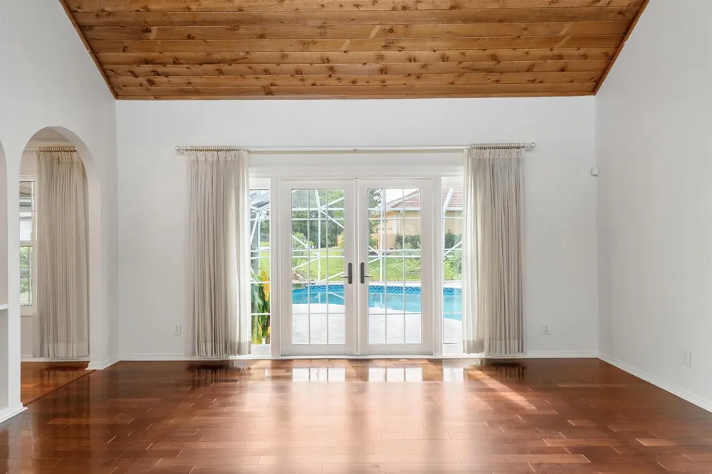 2415 NW Cove View Stuart, FL 34994