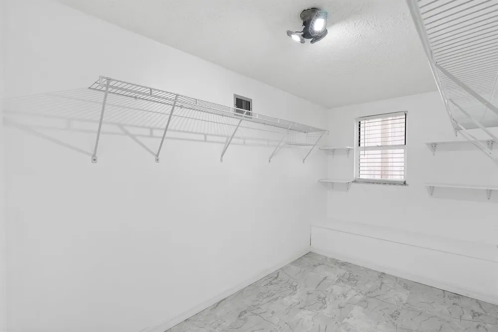 2415 NW Cove View Stuart, FL 34994